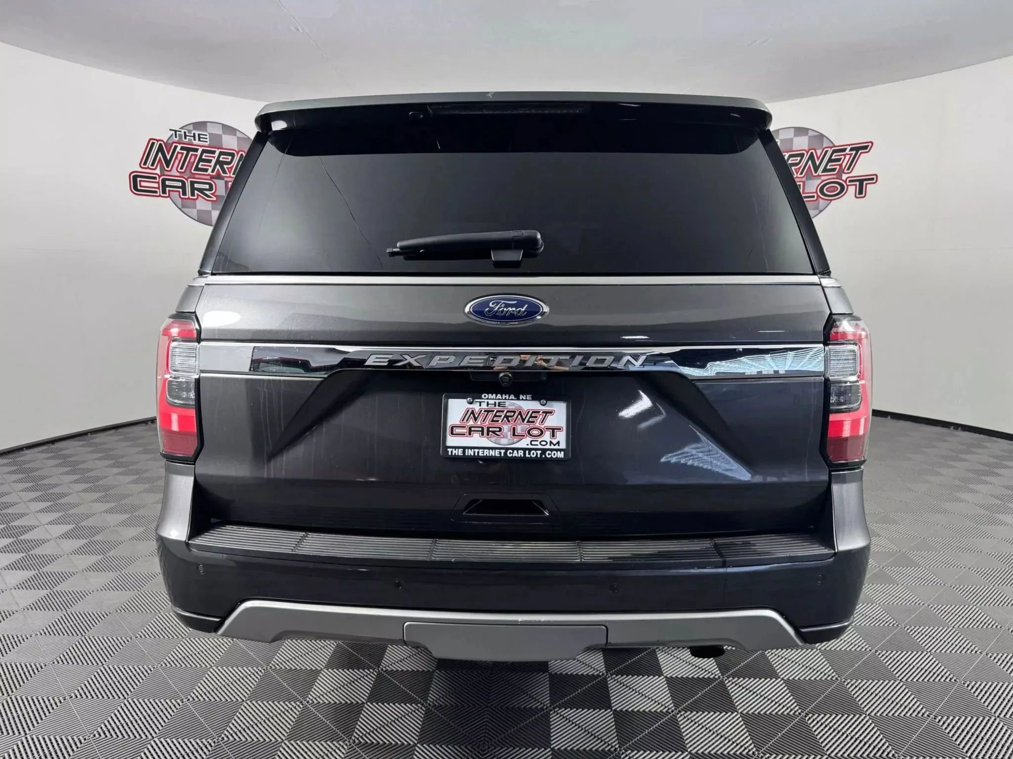 Used 2020 Ford Expedition Limited w/ Equipment Group 302A image 6