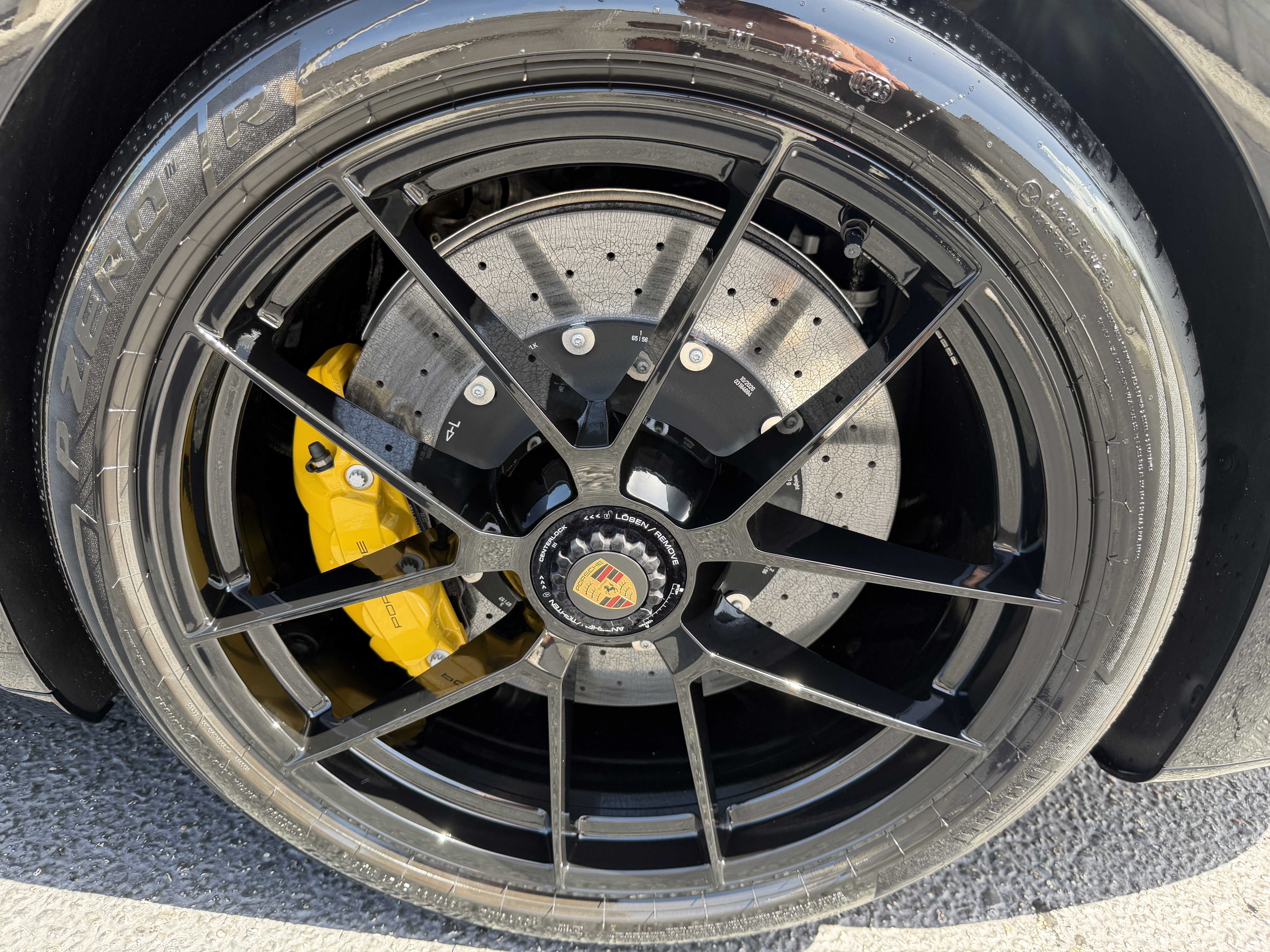 Certified 2026 Porsche 911 Targa 4 GTS AWD/4WD image 10