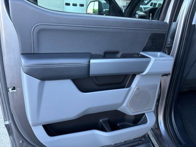 Used 2023 Ford F250 XLT w/ XLT Premium Package AWD/4WD image 42