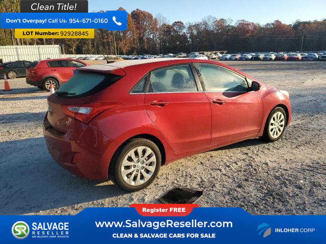 Used 2017 Hyundai Elantra GT image 4