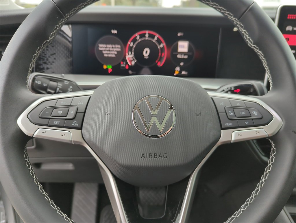 New 2026 Volkswagen Tiguan SE image 42