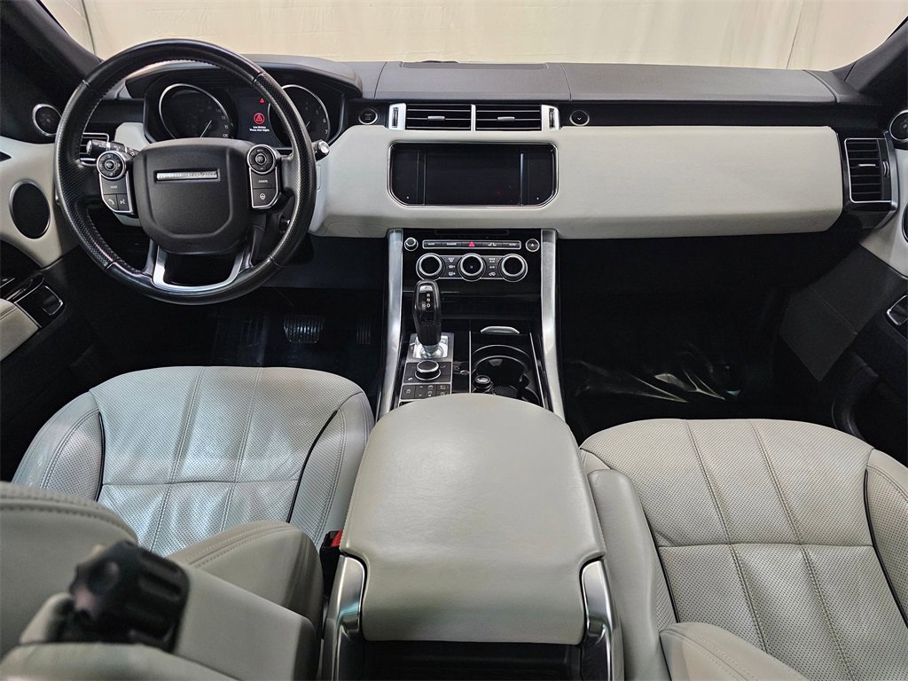 Used 2016 Land Rover Range Rover Sport HSE image 18