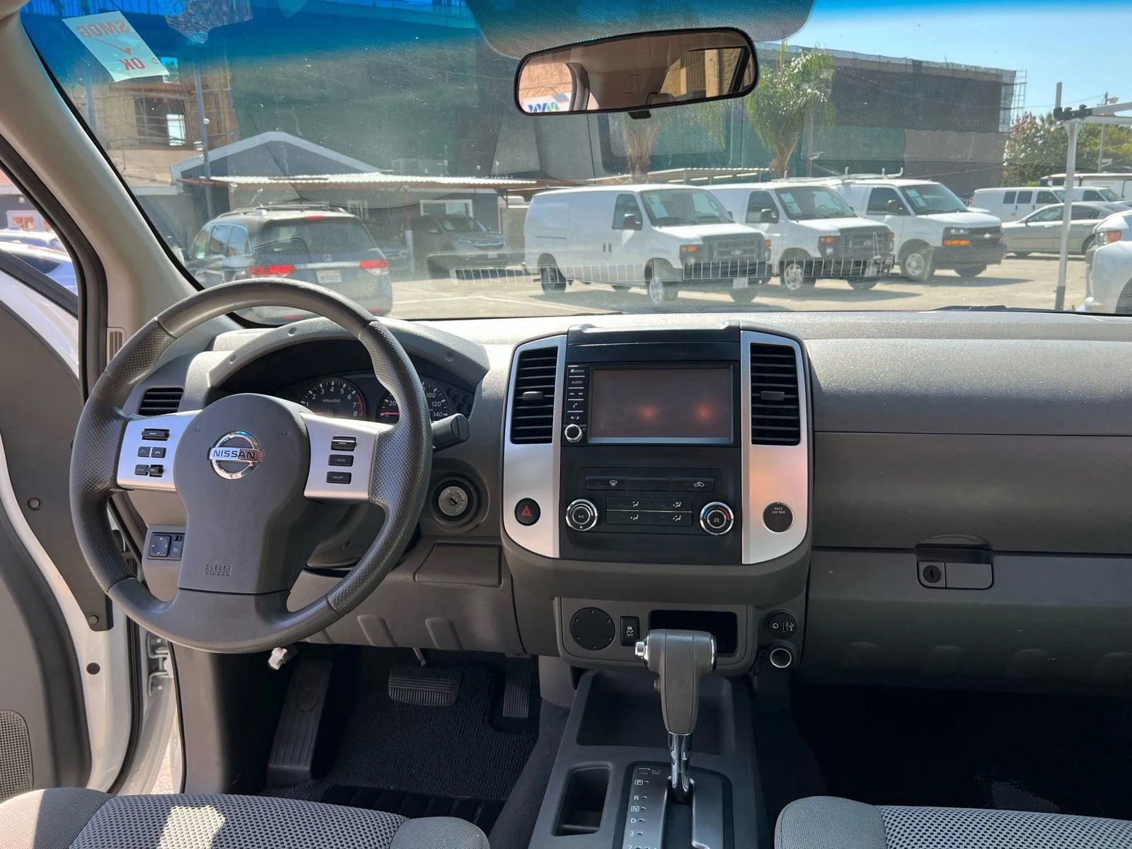 Used 2019 Nissan Frontier SV image 12