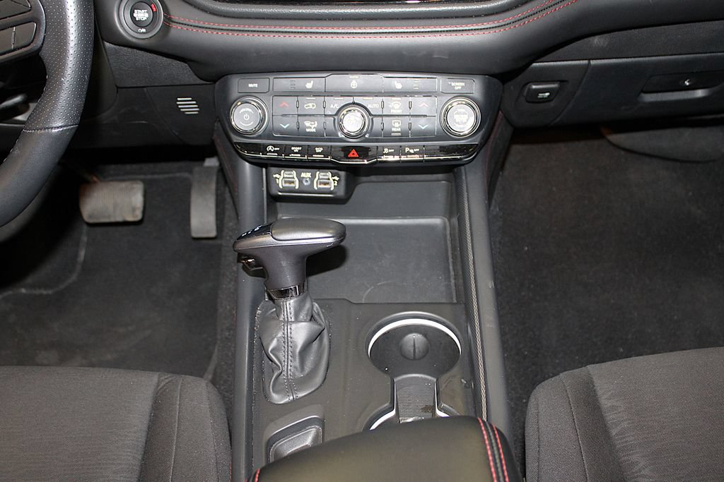 Certified 2025 Dodge Durango GT AWD/4WD image 24