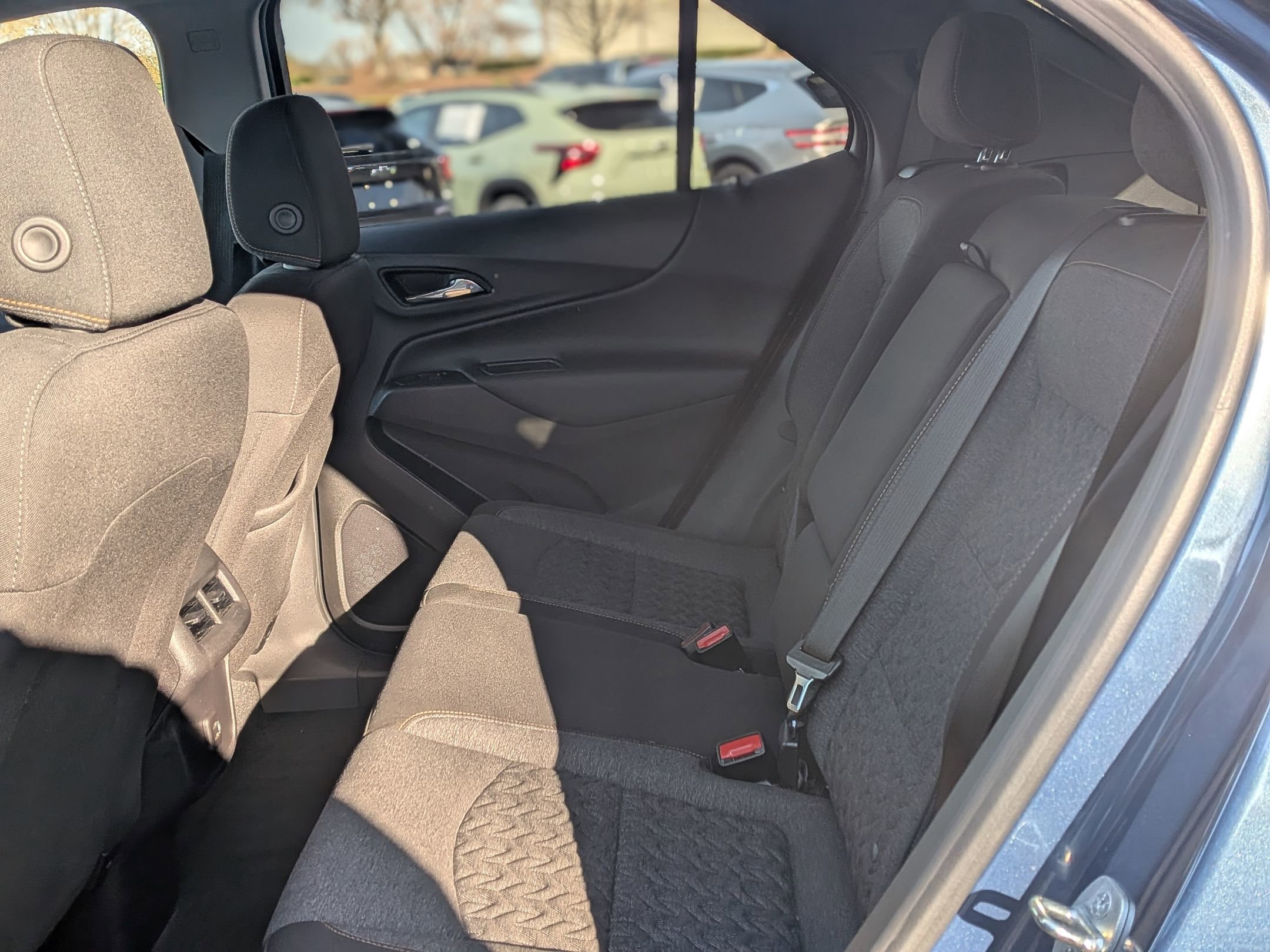 Certified 2024 Chevrolet Equinox LT w/ LPO, Floor Liner Package FWD image 31