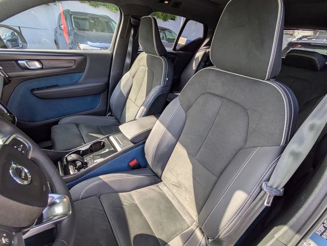 Certified 2023 Volvo XC40 Recharge Plus AWD/4WD image 13
