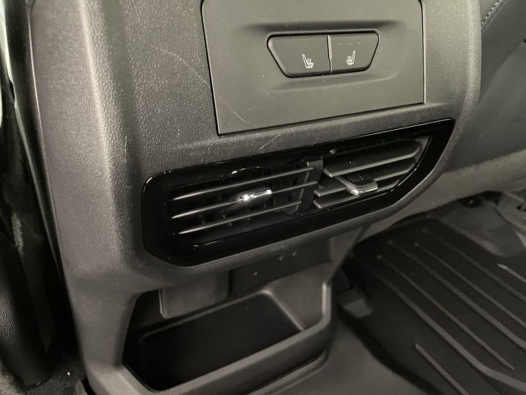 New 2025 Chevrolet Silverado EV LT image 23