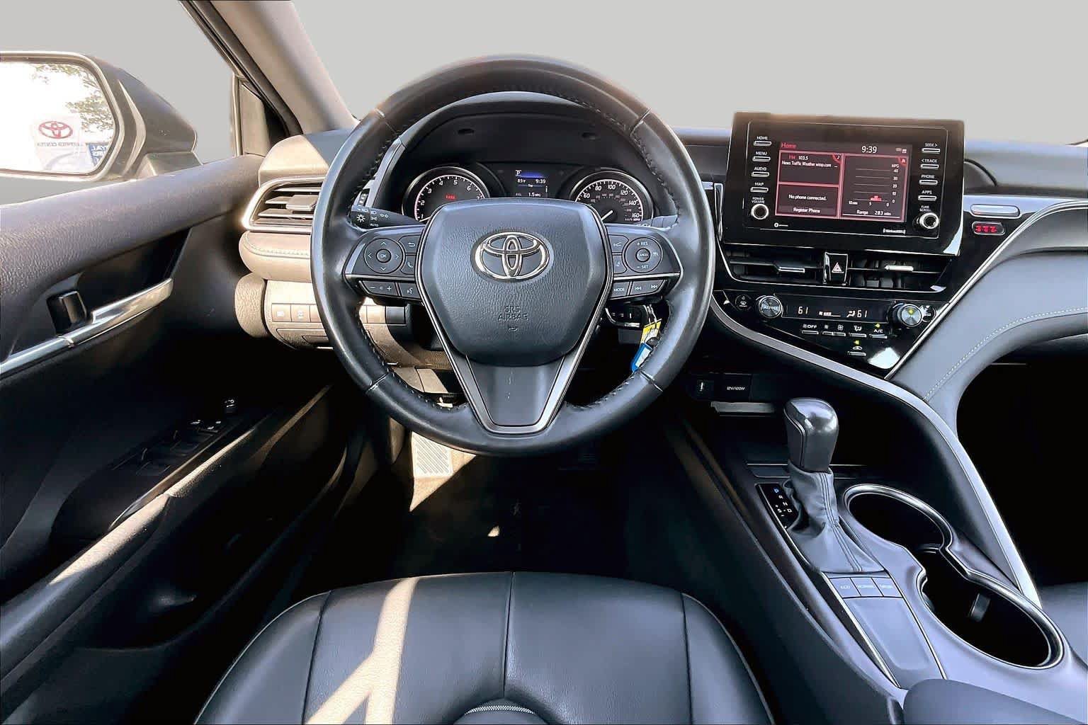 Certified 2024 Toyota Camry SE FWD image 6