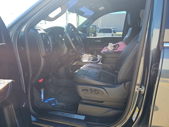 Used 2020 Chevrolet Silverado 2500 High Country w/ Z71 Off-Road Package AWD/4WD image 2
