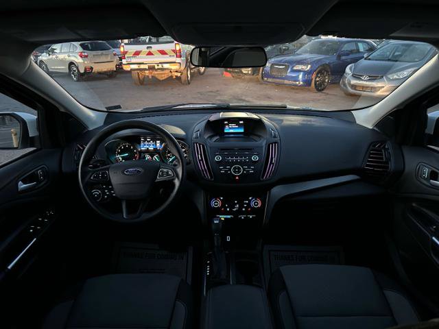 Used 2017 Ford Escape SE w/ SE Cold Weather Package image 18