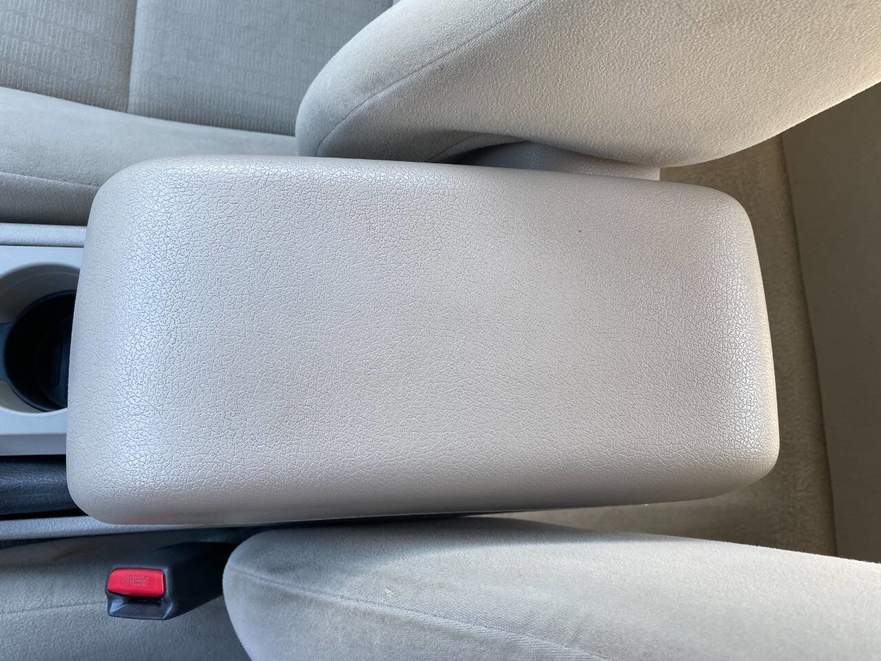 Used 2009 Ford Fusion SE FWD image 17