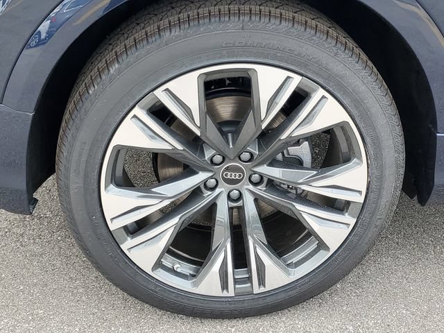 New 2026 Audi Q8 Prestige AWD/4WD image 32