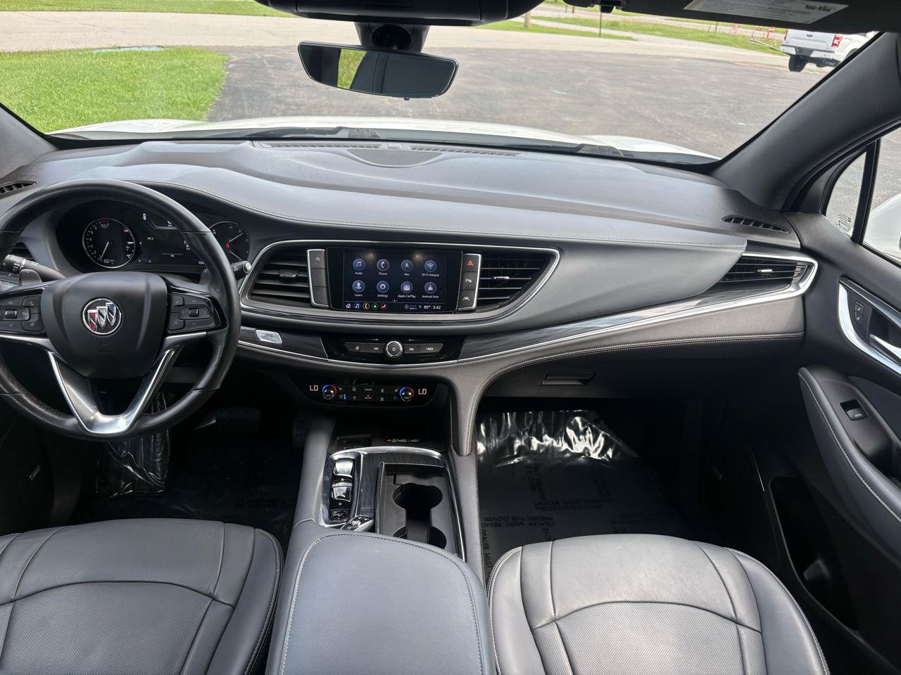 Used 2022 Buick Enclave Premium FWD image 27