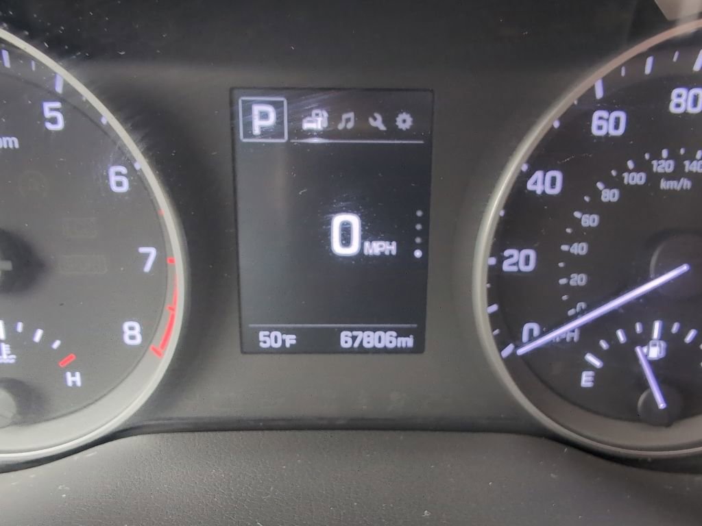 Used 2018 Hyundai Elantra Value Edition FWD image 11