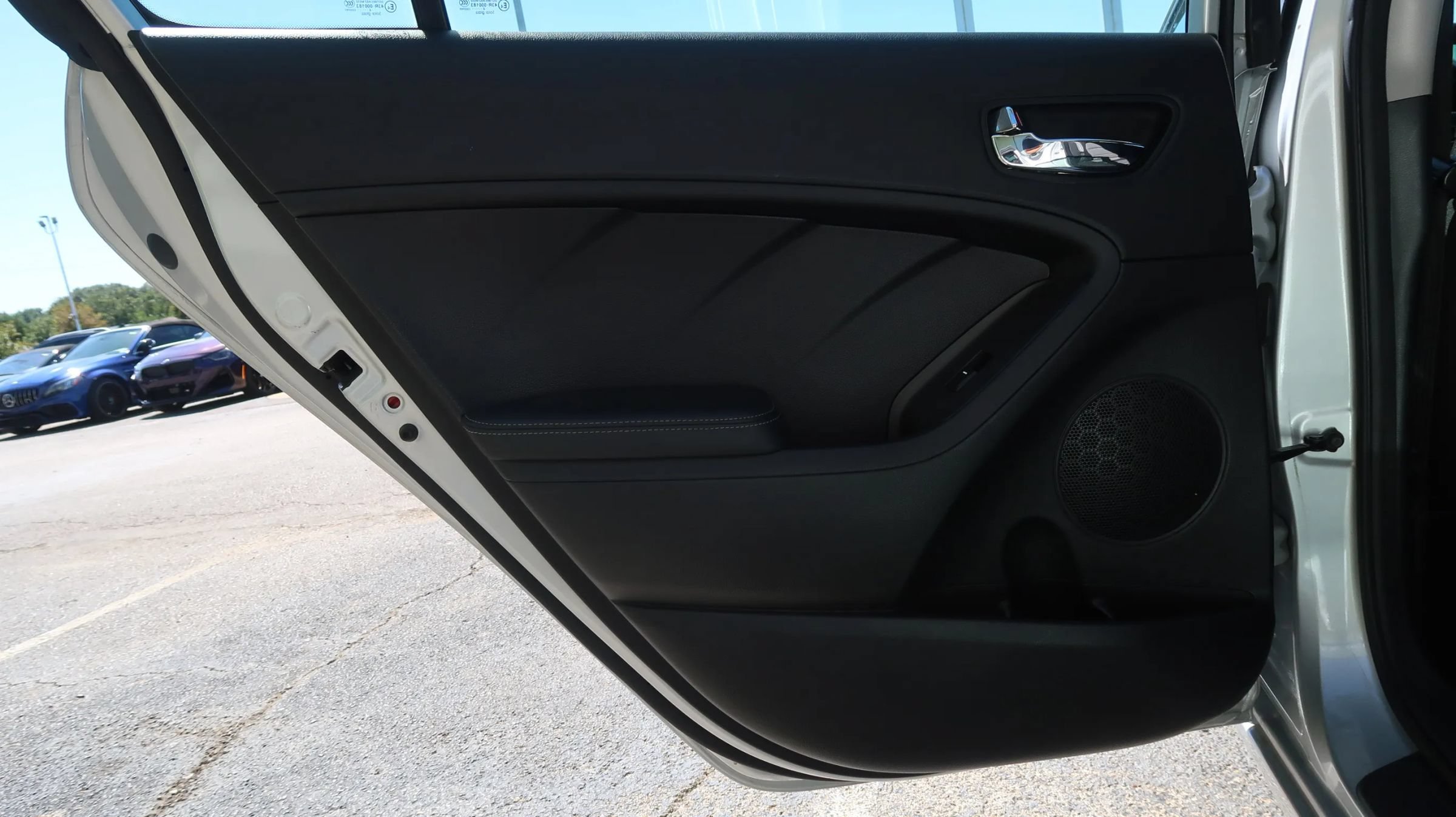 Used 2015 Kia Forte EX w/ UVO Package W/17" Alloys FWD image 46