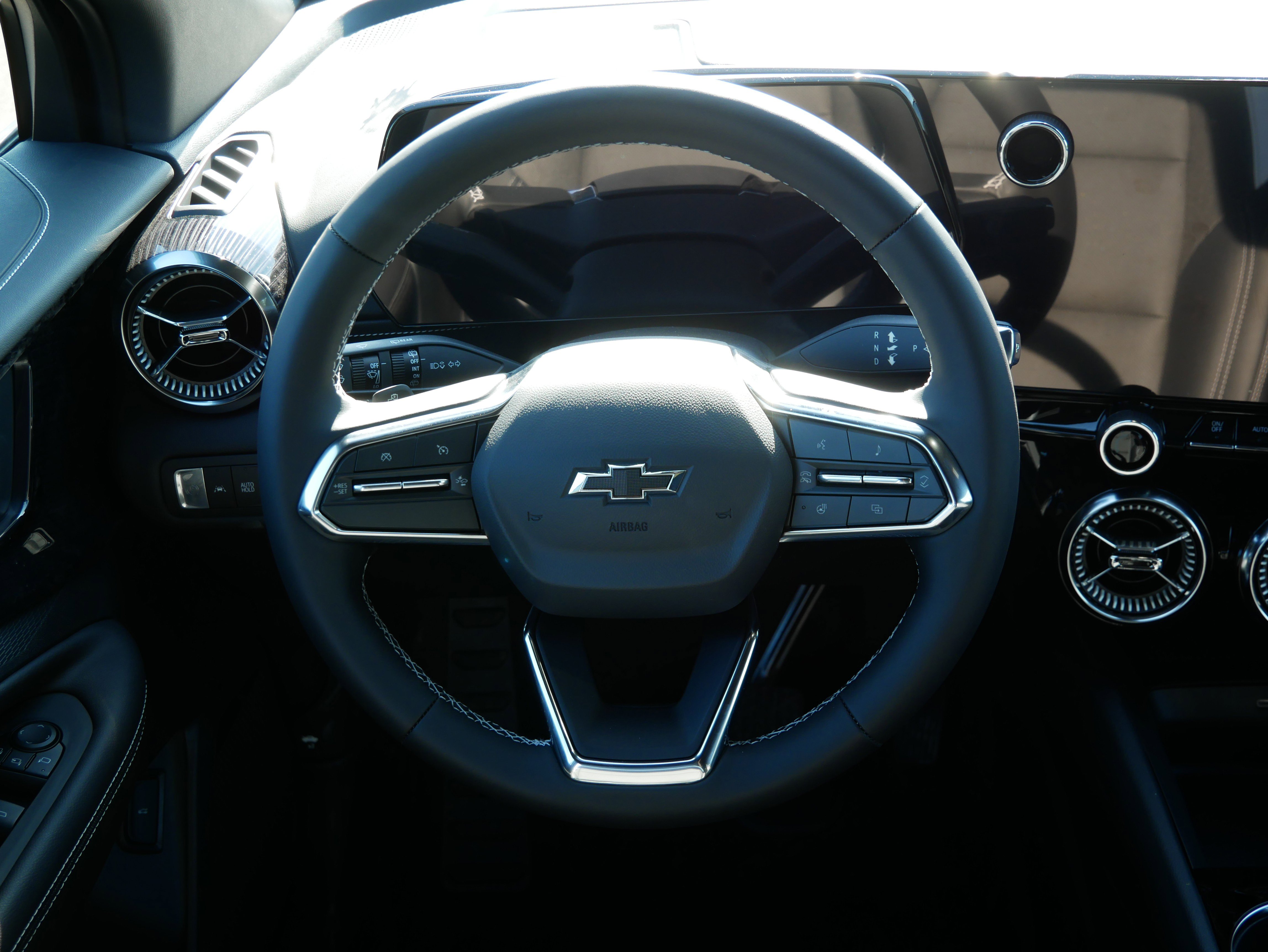 New 2026 Chevrolet Blazer EV LT image 8