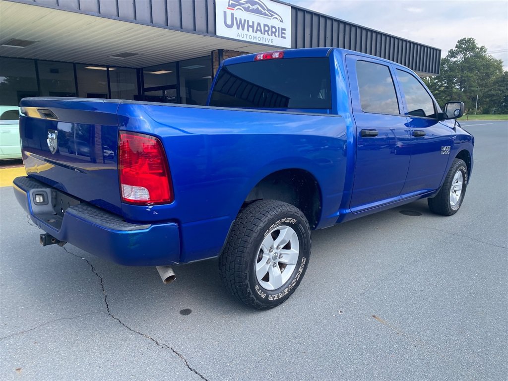 Used 2018 RAM 1500 Express RWD image 6