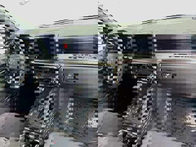 Certified 2025 Toyota Tacoma TRD Sport image 26