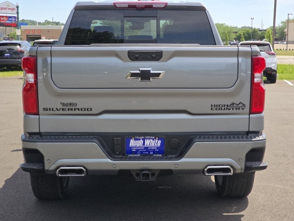 New 2026 Chevrolet Silverado 1500 High Country AWD/4WD image 12