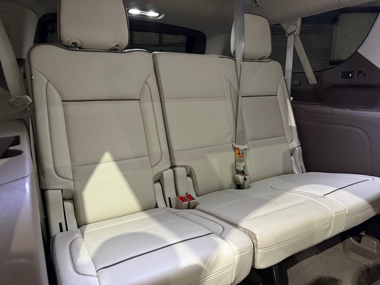 Used 2021 GMC Yukon XL Denali w/ Denali Premium Package image 26