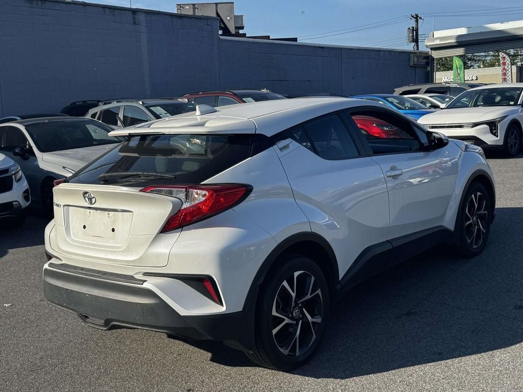 Used 2021 Toyota C-HR XLE FWD image 7
