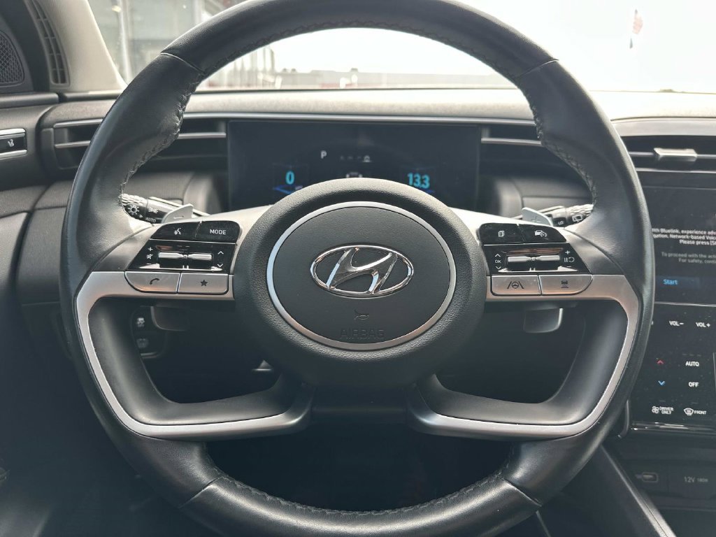 Used 2023 Hyundai Tucson Limited AWD/4WD image 19
