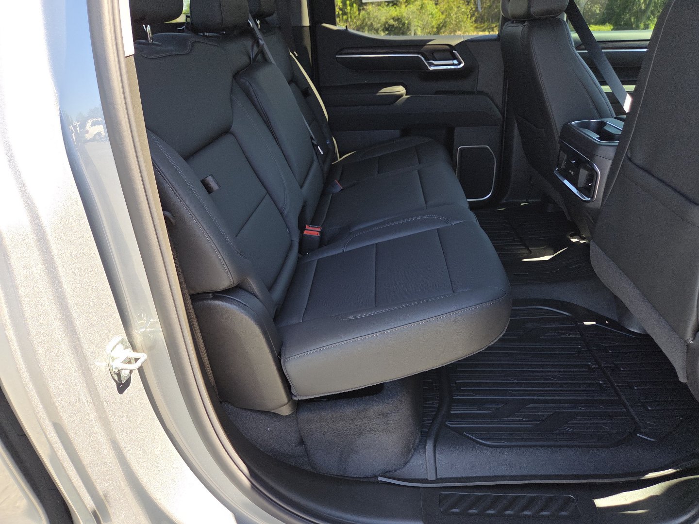 New 2026 GMC Sierra 1500 SLT w/ SLT Convenience Package AWD/4WD image 24