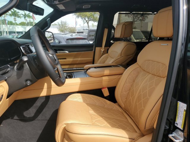 New 2023 Jeep Grand Wagoneer Series III w/ Quick Order Packagew 28T AWD/4WD image 7