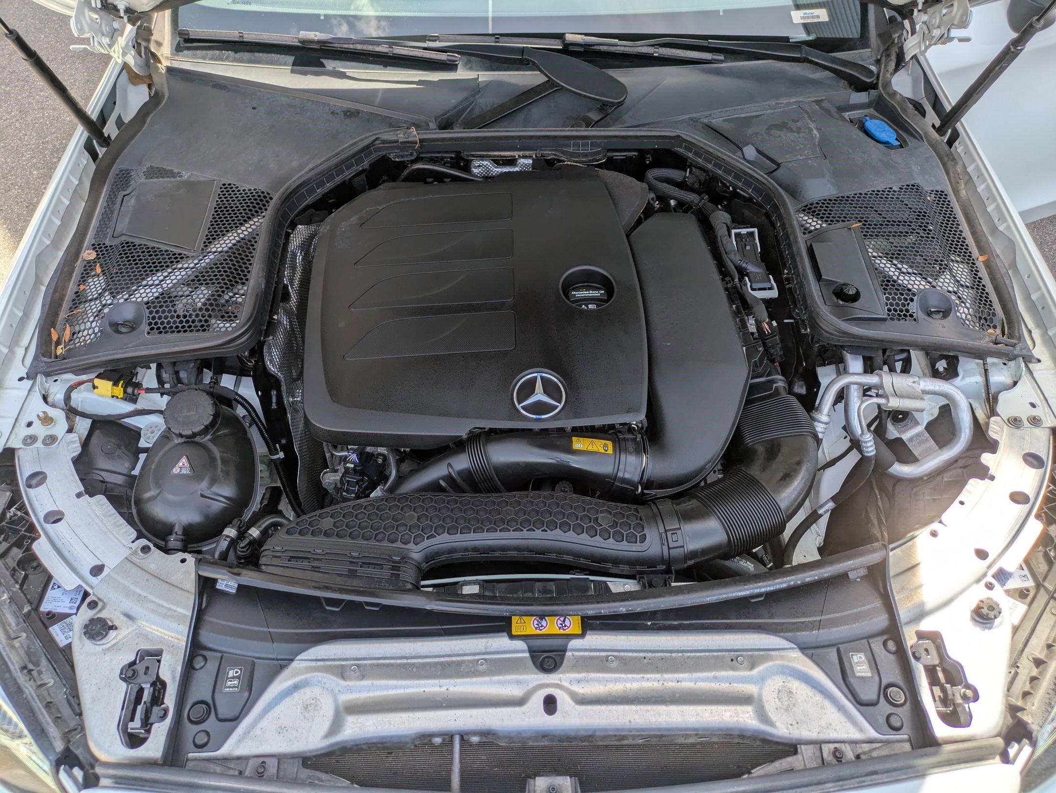 Used 2023 Mercedes-Benz C 300 4MATIC Cabriolet image 31