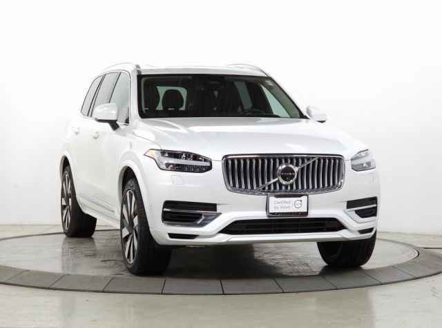 Used 2023 Volvo XC90 T8 Ultimate w/ Lounge Package image 1