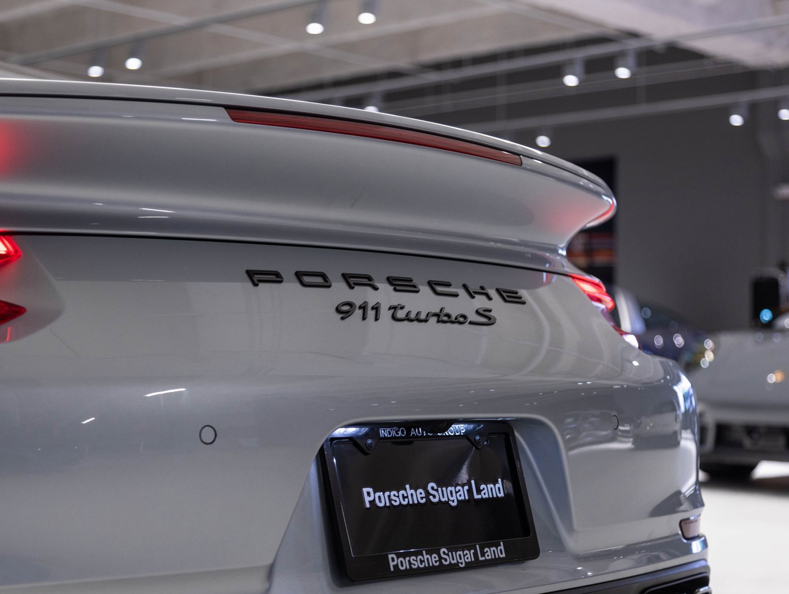 Certified 2018 Porsche 911 Turbo S image 33