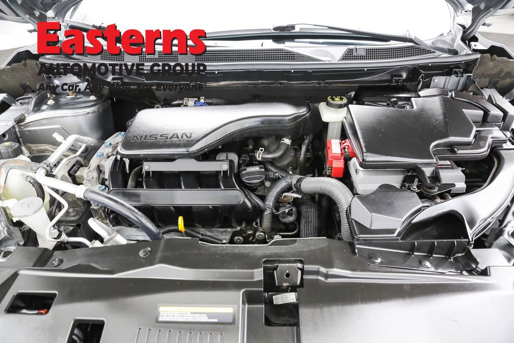 Used 2021 Nissan Rogue Sport S image 7