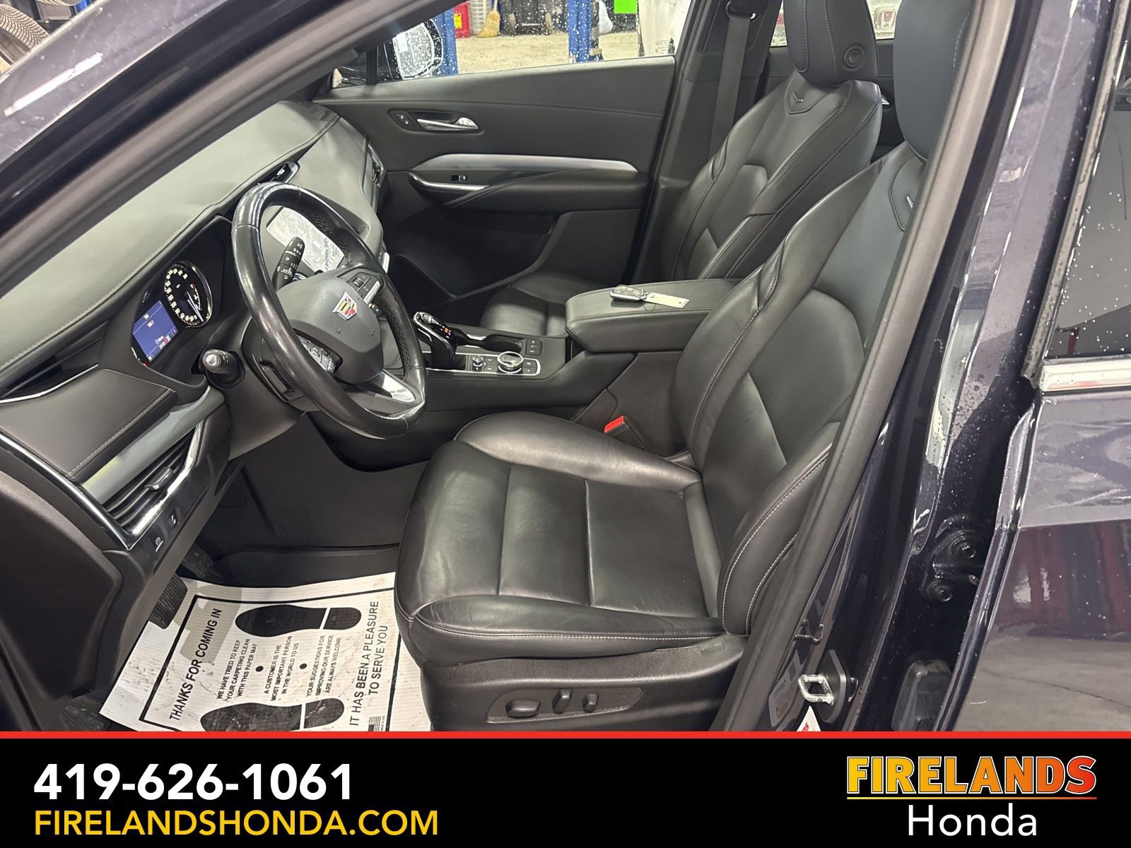 Used 2022 Cadillac XT4 Premium Luxury w/ Enhanced Visibility Package image 14