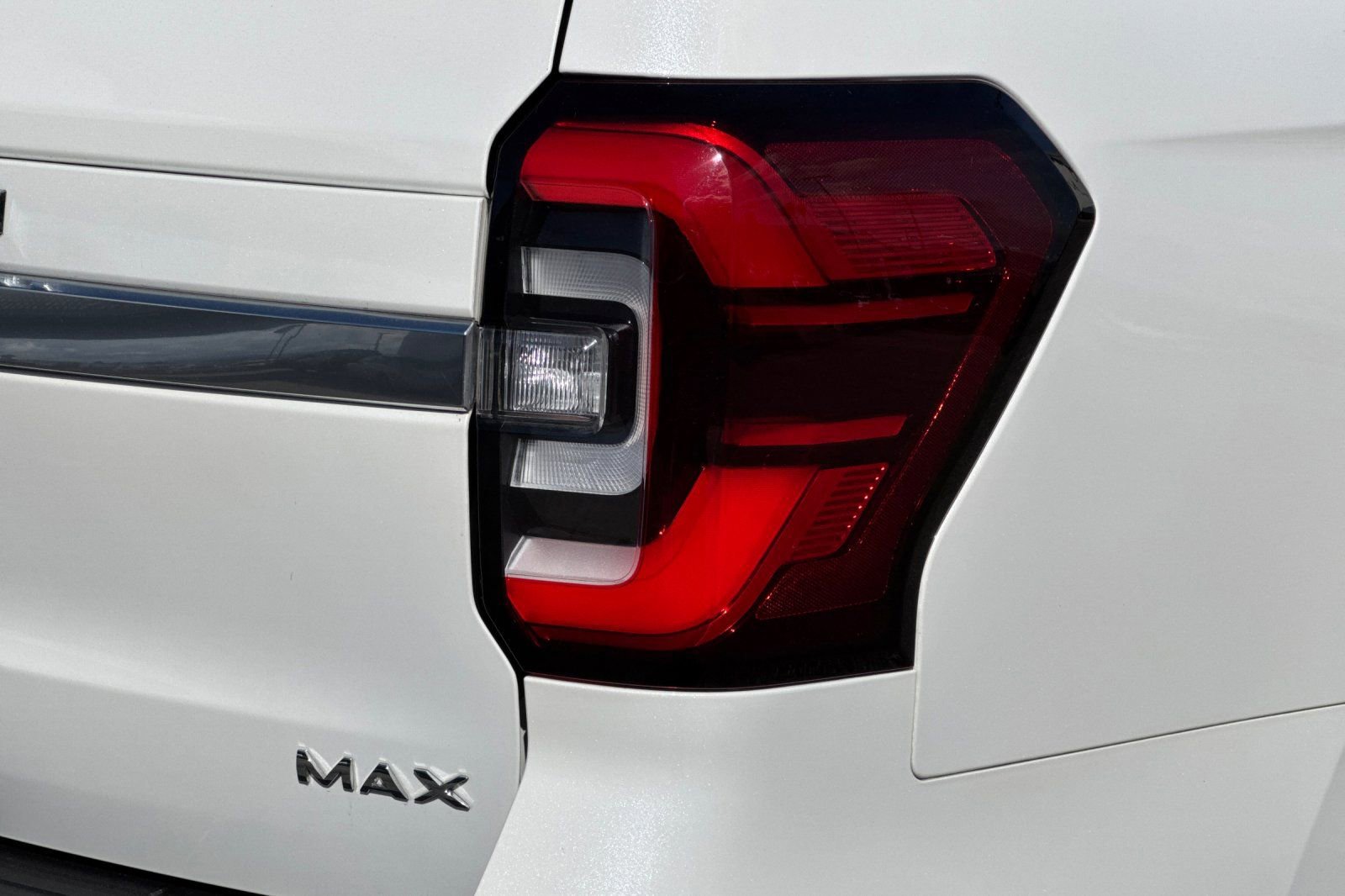 Used 2024 Ford Expedition Max Platinum AWD/4WD image 30