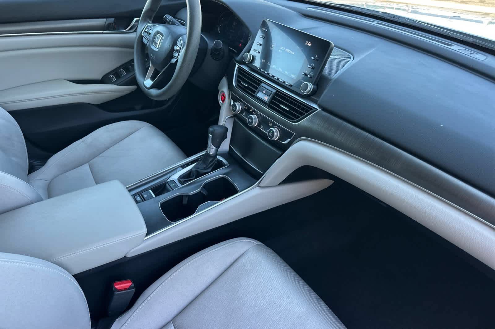 Used 2019 Honda Accord LX image 16