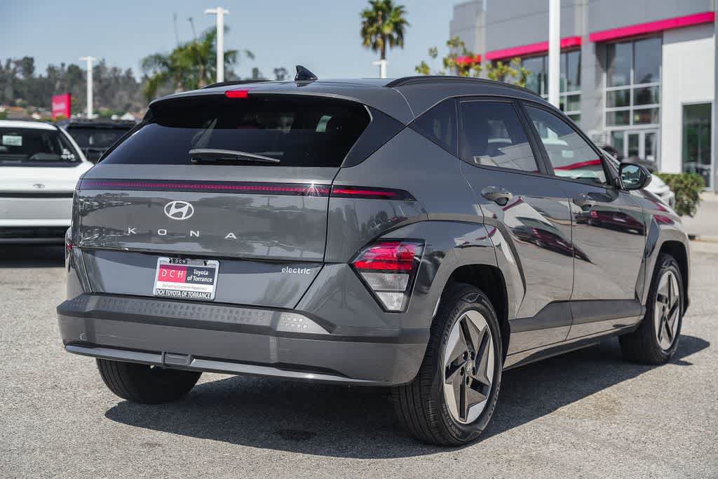 Used 2024 Hyundai Kona SEL FWD image 6