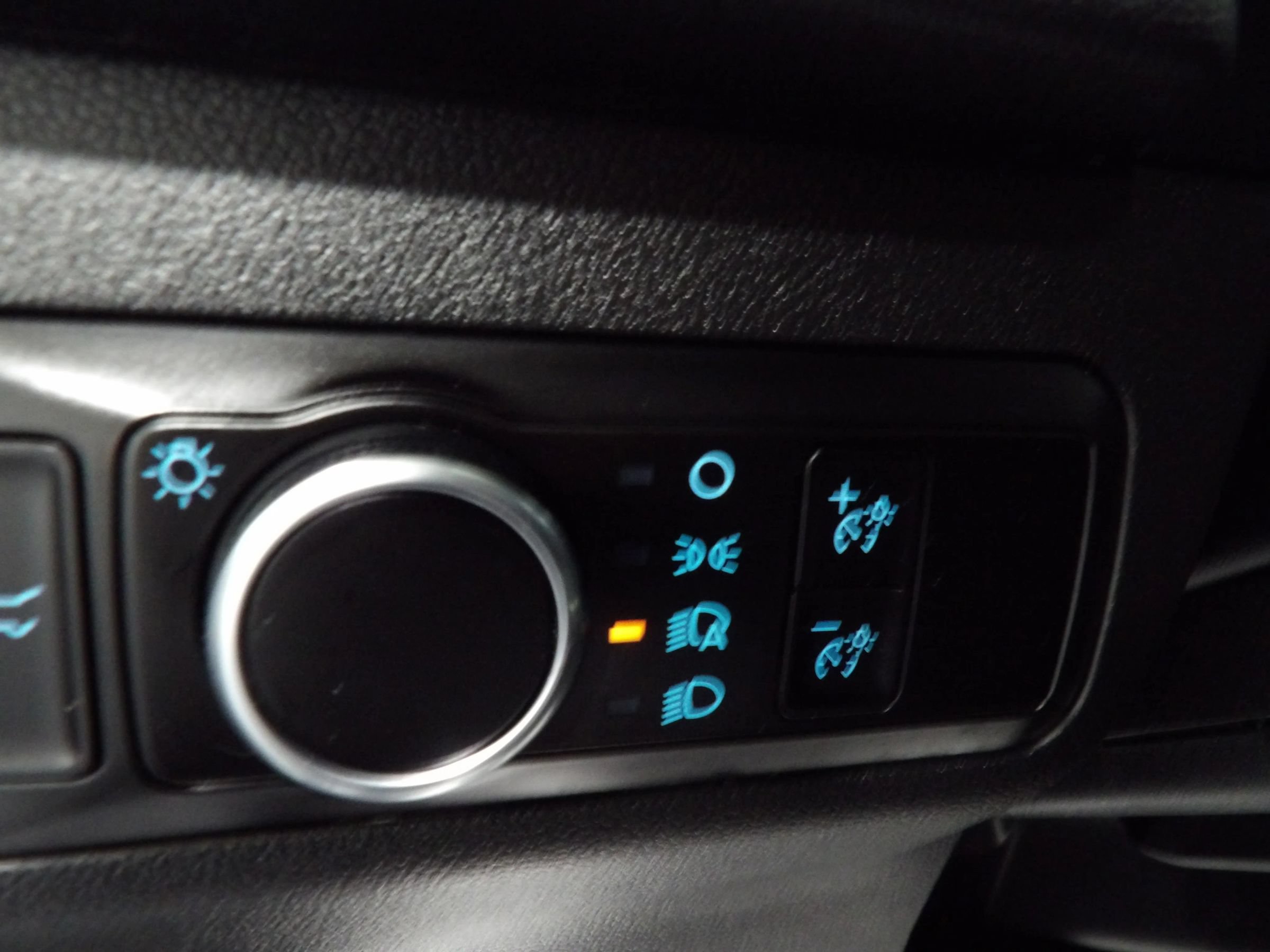 Used 2022 Ford Escape SE w/ Convenience Package AWD/4WD image 22