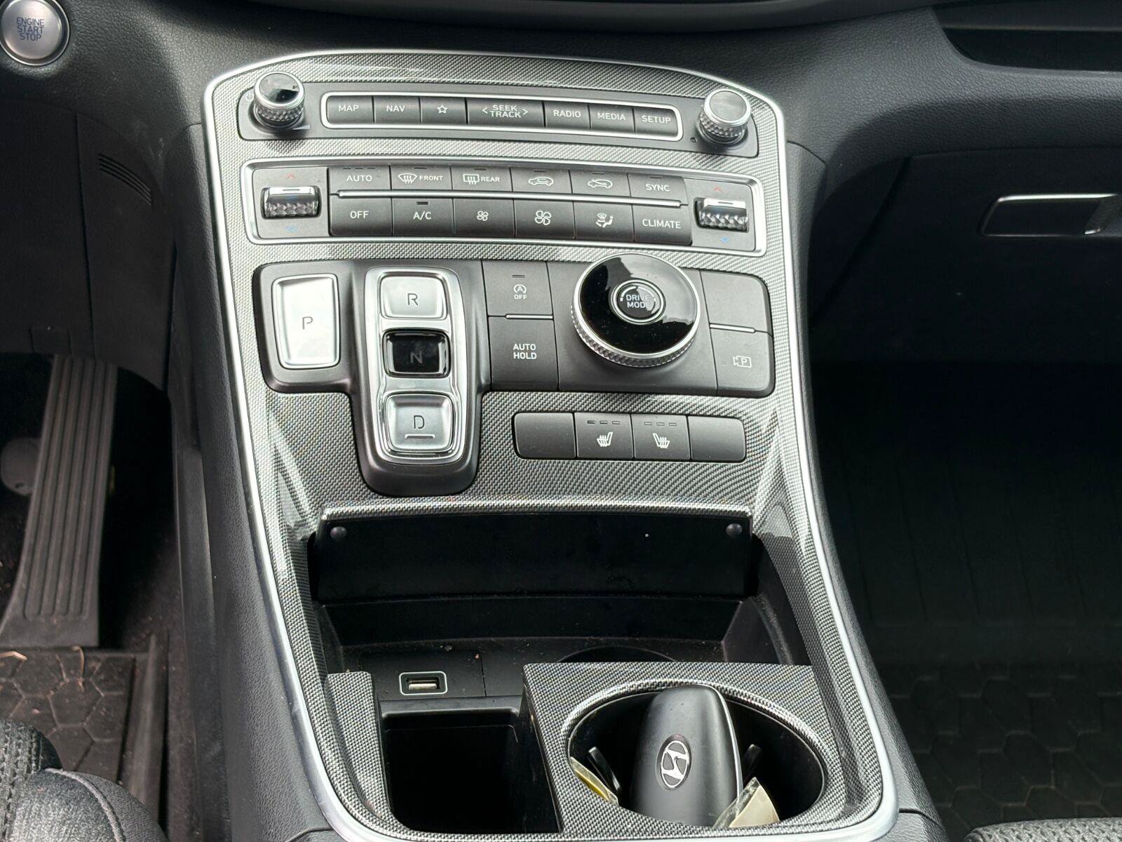 Used 2023 Hyundai Santa Fe SEL FWD image 22