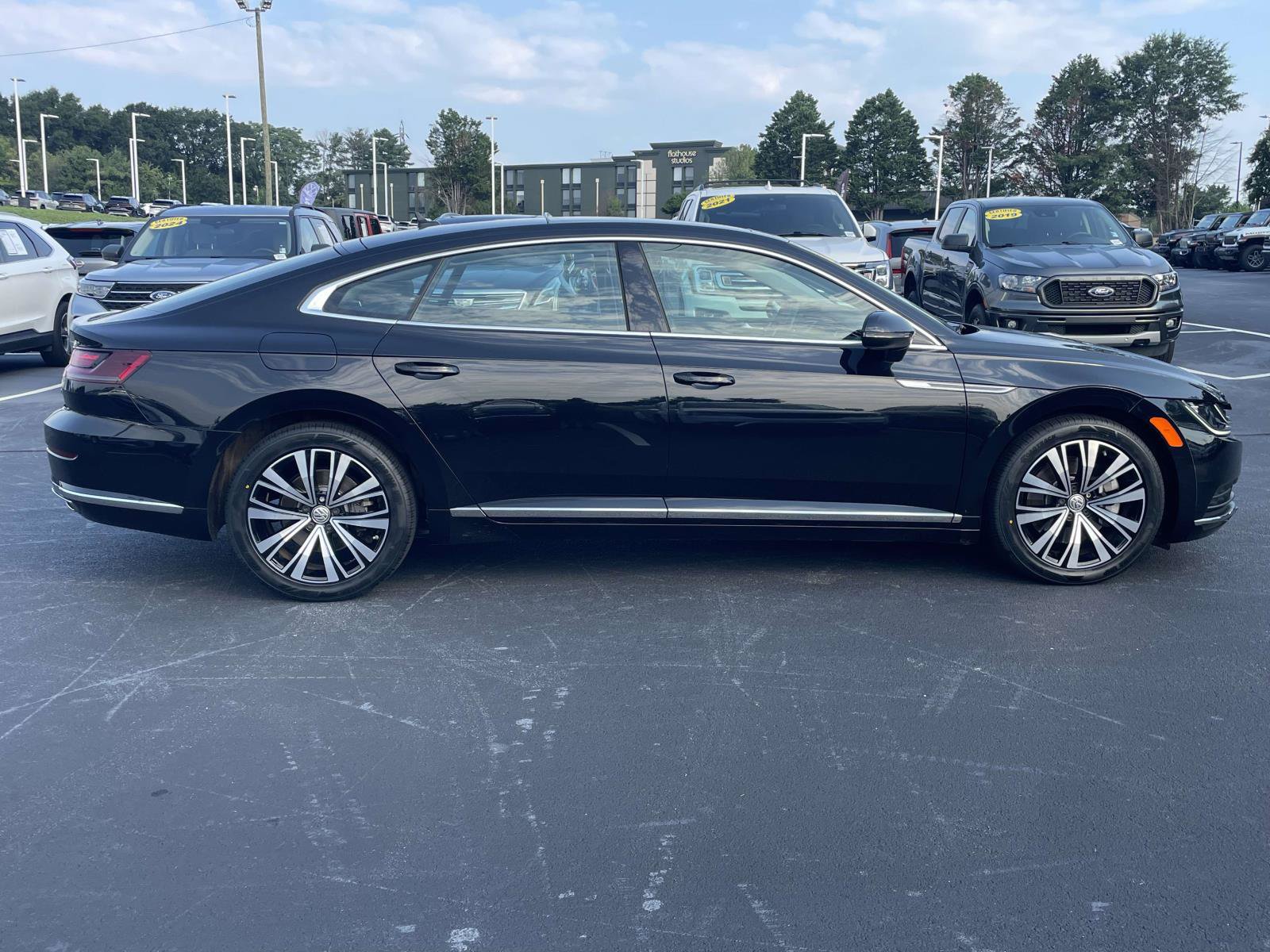 Used 2020 Volkswagen Arteon SEL AWD/4WD image 8