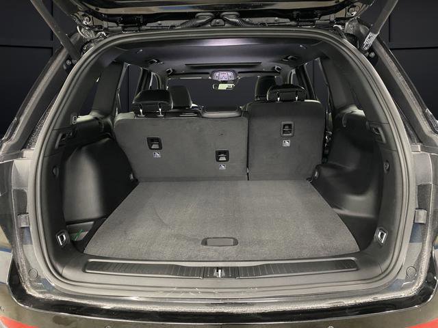 New 2026 Jeep Grand Cherokee Altitude image 15