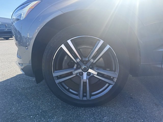 Used 2018 Volvo XC60 T6 Momentum w/ Convenience Package image 44