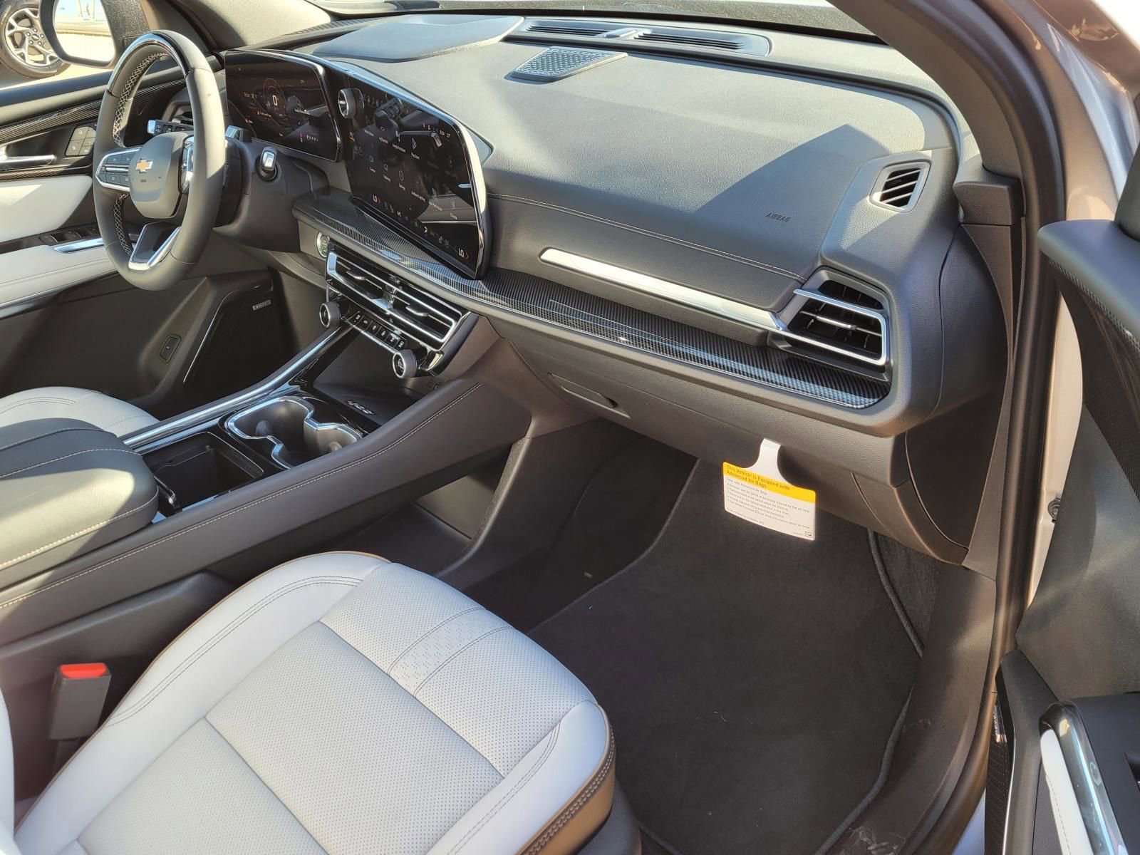 New 2026 Chevrolet Traverse High Country image 6