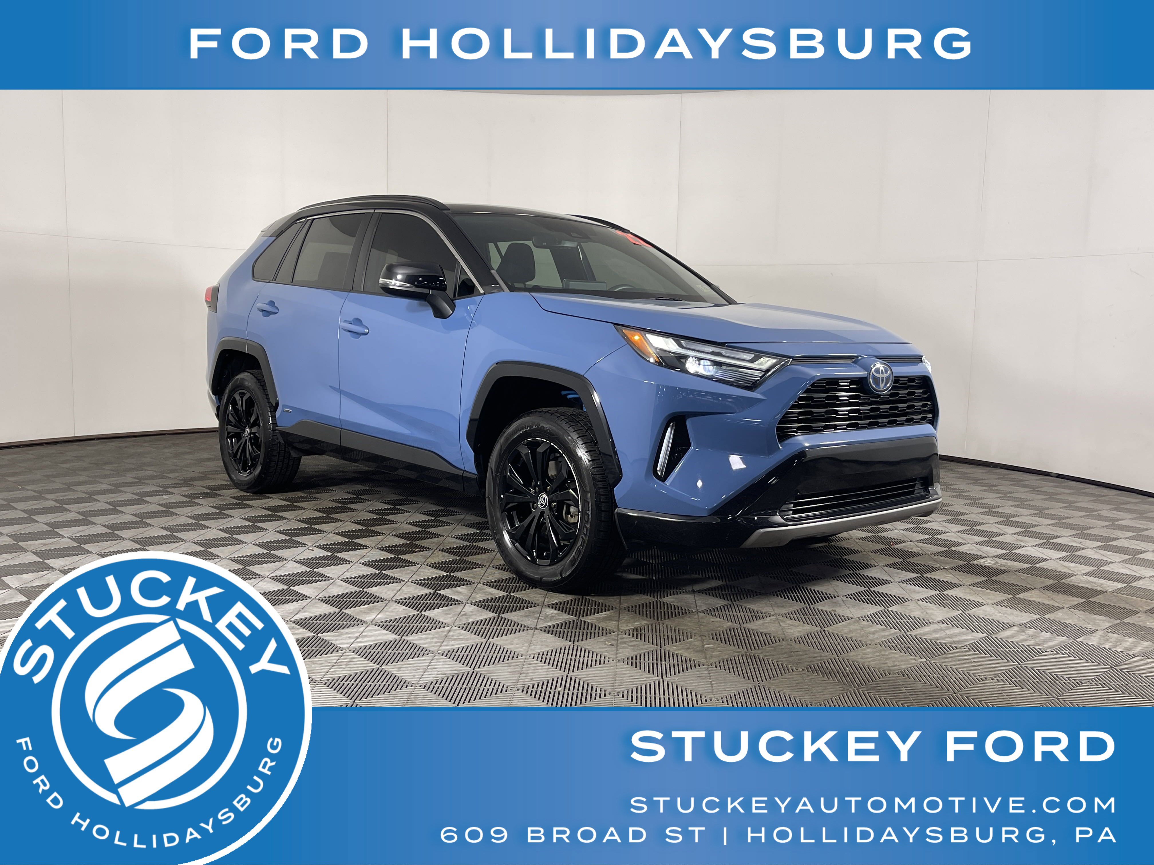Used 2022 Toyota RAV4 XSE image 1