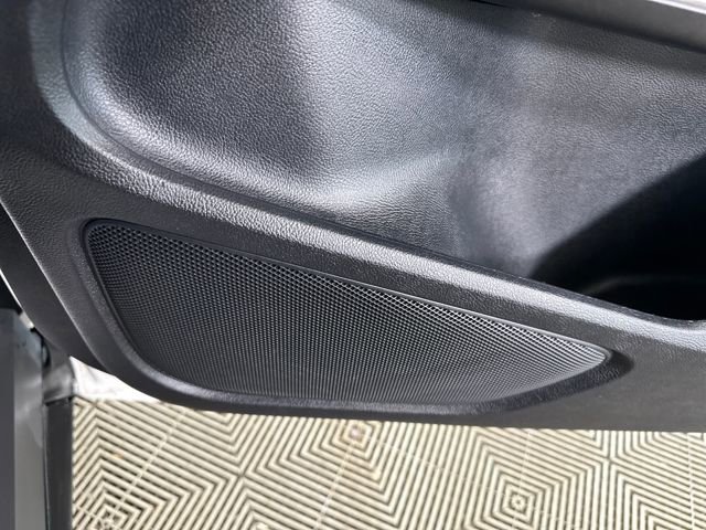 Used 2019 Lincoln MKC Select w/ MKC Climate Package image 36