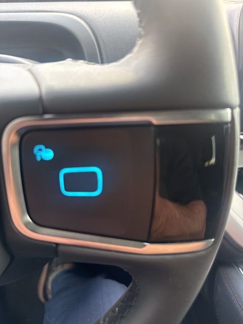 Used 2025 Ford Expedition Active AWD/4WD image 28