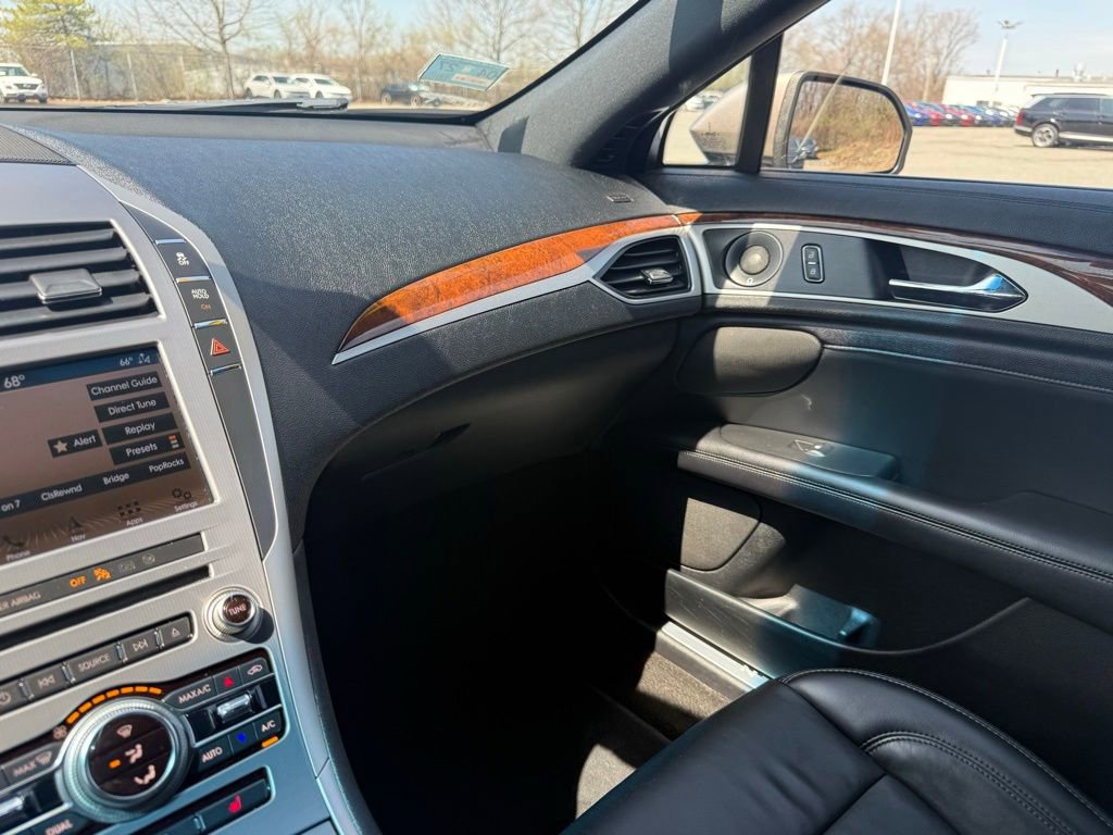 Used 2019 Lincoln MKZ Reserve w/ Reserve Plus Package image 46