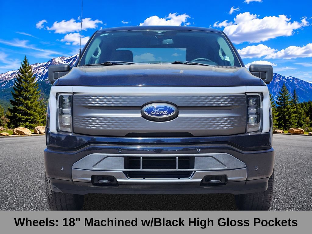 Used 2023 Ford F150 Lightning XLT AWD/4WD image 7