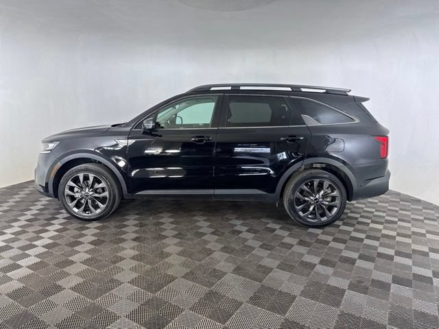 Used 2021 Kia Sorento EX w/ EX AWD X-Line Package image 10