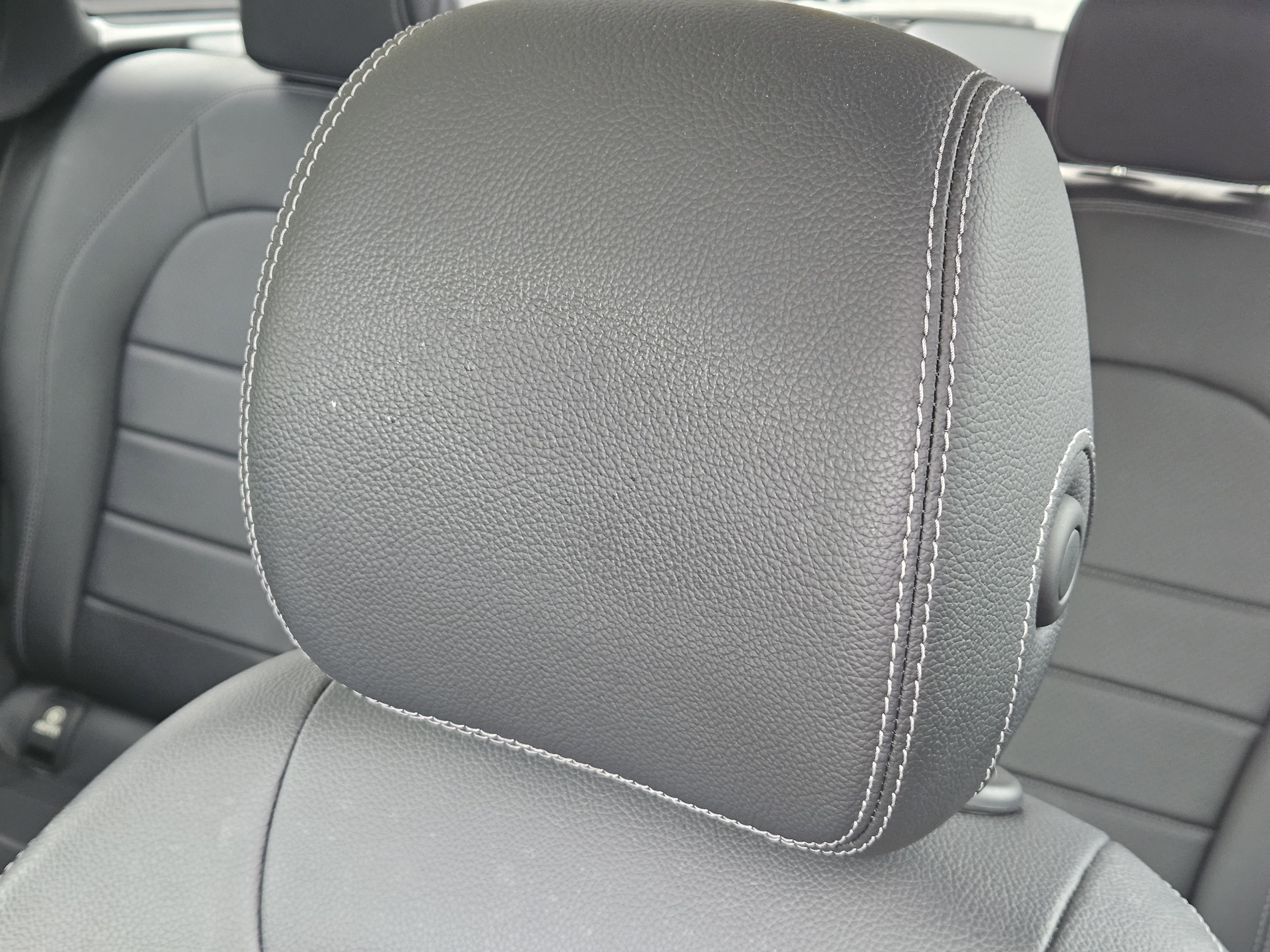 Certified 2019 Mercedes-Benz GLC 300 4MATIC image 26