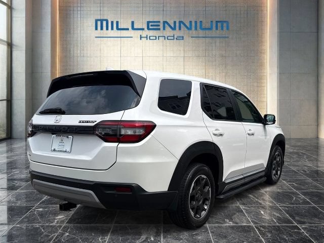 Certified 2023 Honda Pilot EX-L image 5